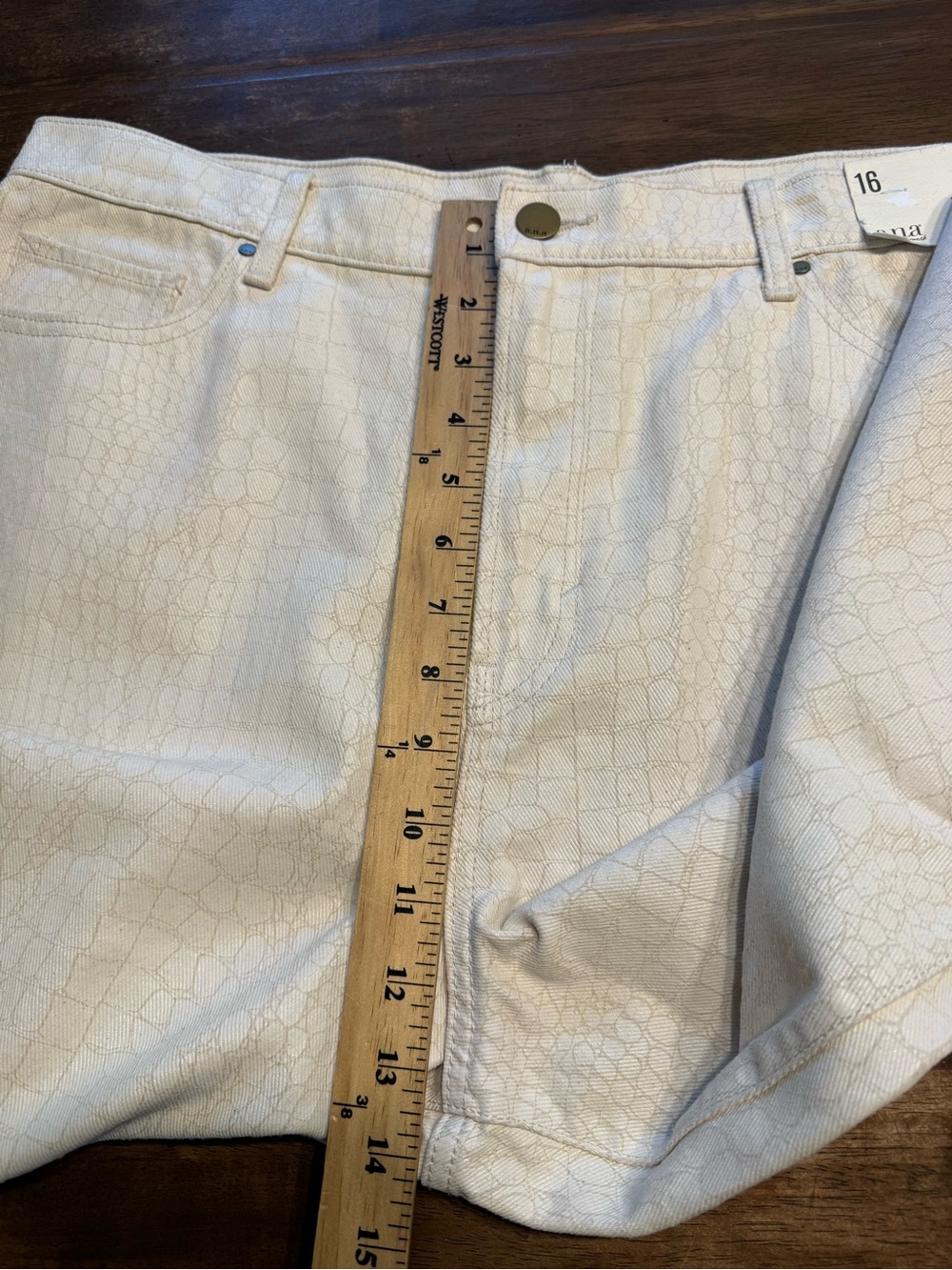 Ana Women’s Cream Alligator Print High Rise Wide Leg Jeans SZ 16 New 100% Cotton - Picture 9 of 10